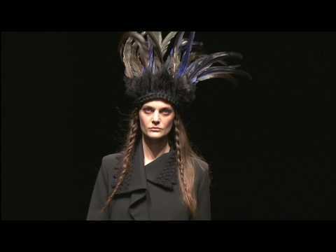 TXELL MIRAS, vídeo desfile 080 Barcelona - Modalia.es