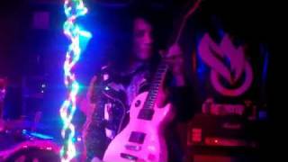 Adam Bomb - Une nuit à Paris, Février 2011