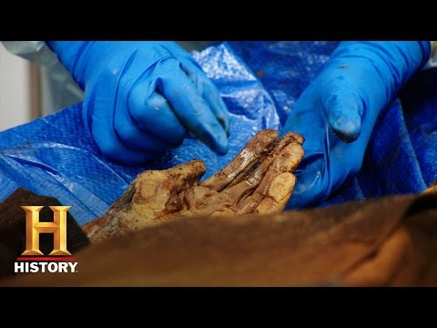 Alcatraz: Search for the Truth: Alfred Anglin's Autopsy | History
