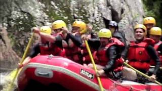 preview picture of video 'White Water Rafting'