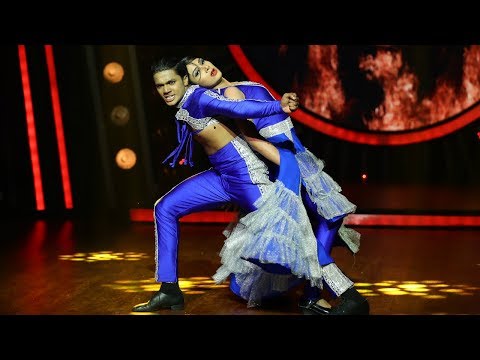 D4 Junior Vs Senior I Manu immanuel with Bullfight I Mazhavil Manorama