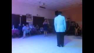 Alicia Pons Luis Rojas bailan "vals" en Bologna