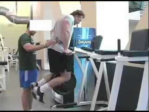 Aleksey Vayner weight training in college - dips