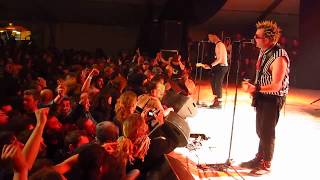 The Toy Dolls - Harry Cross (A tribute to Edna) Zikenstock Festival 2013 France, Cateau [HD]