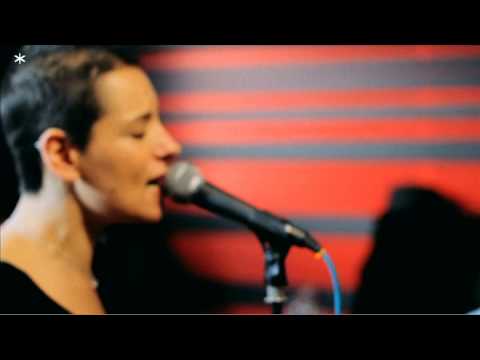 Giulia & los Tellarini · Markitos ( Concerts Privats · Minifilmstv )