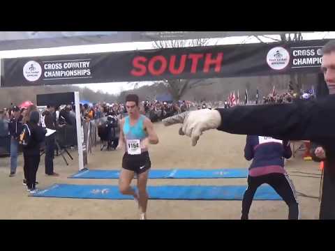 John Tatter (14:55) wins the Boy's South Regional Footlocker Championship 2017