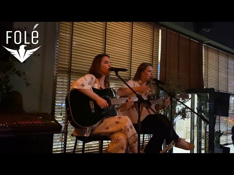 The Guitar Sisters - Vijnë Vaporat