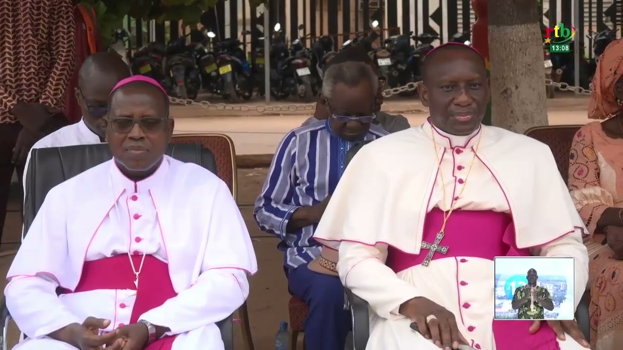 Prière de Tabaski Communauté Musulmane : Autorités et fidèles unis autour de la paix au Burkina Faso