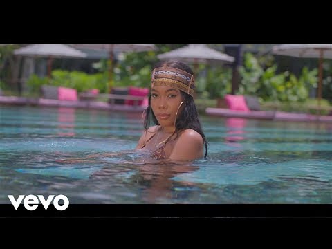 Dainá - 1st Lady [Official Music Video]