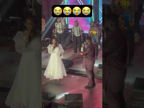 Odehyieba Priscilla performs with Sk Frimpong #odehyiebapriscilla #skfrimpongworship #viralghana