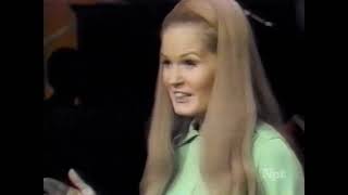 Lynn Anderson with Gentle on My Mind (1968)