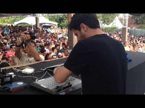 Live Music & Friends @ Gui Boratto