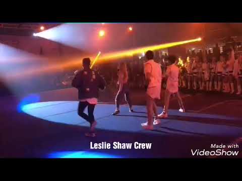 Leslie Shaw y Legarda cantando Volverte A Ver  en La 92 - Colombia