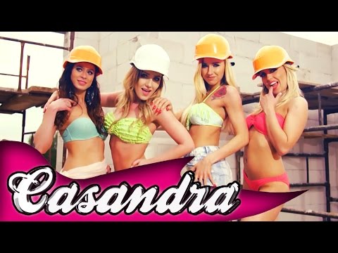 CASANDRA - Nie ma brzydkich Pań (Official Video)