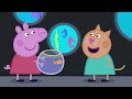 Peppa Pig Explores The Aquarium