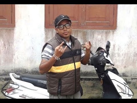 Shayon Biswas sings a sufi song.