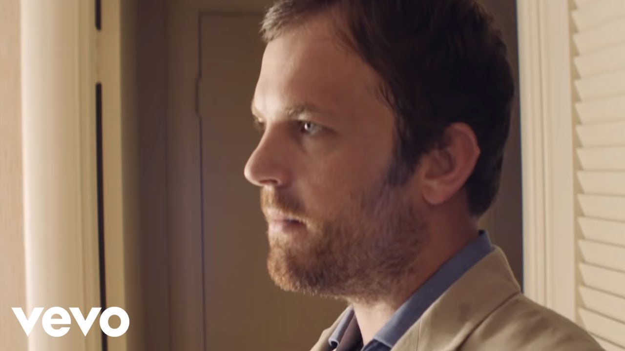 Kings Of Leon — Waste a Moment (Chapter 1)