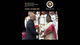 Dr D Nageshwar Reddy getting the Padma Vibhushan Award from Hon'ble President of India #award #short