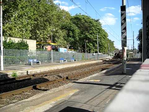 E655 grigio blu + mezzo lavori Valditerra in coda con MI Marcianise - Bologna Variegato