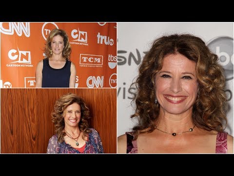 Nancy Travis Bio
