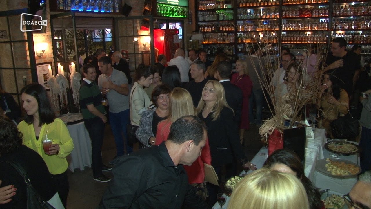 Social do Diário: Fonte Leone comemora aniversário; veja vídeo