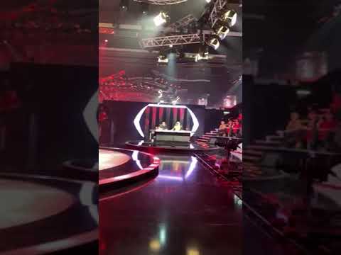 Dijana Čobić - Iza osmeha