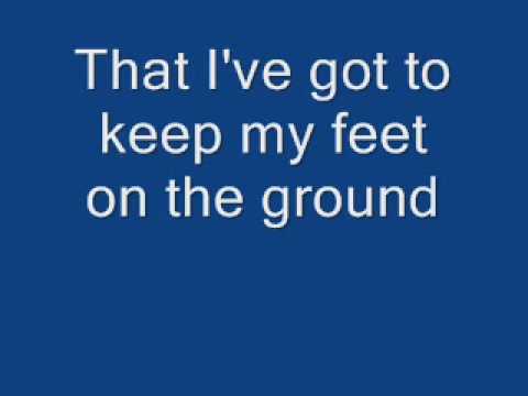 McFly - Room on the 3rd floor - lyrics