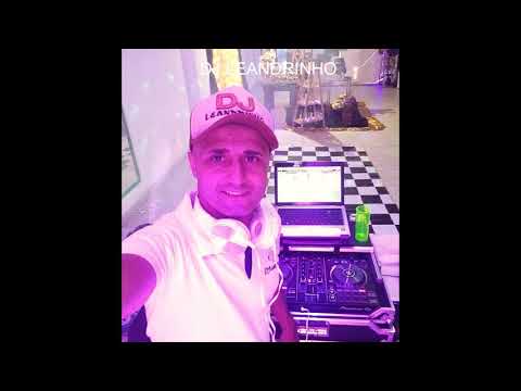 MC POZE E FERRUGEM - FICA À VONTADE  [ LIGHT ]