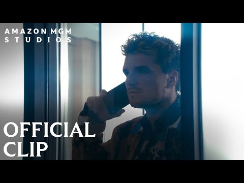 Call Center Is An Ashtray – Official Clip