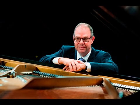 William Paterson Jazz Professor Bill Charlap Performs with Tony Bennett on "The Rachael Ray Show""