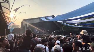 Download lagu IWAN FALS ‘PIERCING THE CLOUDS - LET’S START’ Concert Full Video mp3