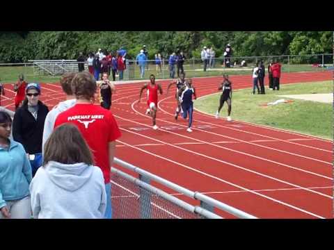 Ladue Invite 2012 200 Boys Larry, Alfred Jennings HS
