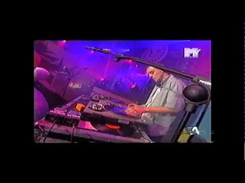 Neffa - Solo Fumo  ft  Sean, Chico MDee, Kaos One (LIVE MTVday 1998)