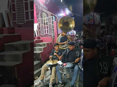 Banda Santa Cruz en Santiago Texacuangos