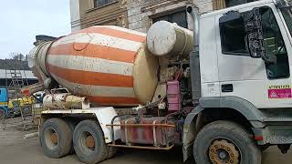 Truck pencampur adonan beton Stetter dengan sasis IVECO EUROTRAKKER 350 dijual - Gambar 4 | Machineryline ID Truck pencampur adonan beton Stetter dengan sasis IVECO EUROTRAKKER 350 | Gambar 4 - Machineryline