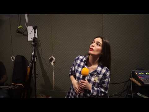 The TM Groove Feat Maria Hojda Back It Up Cover