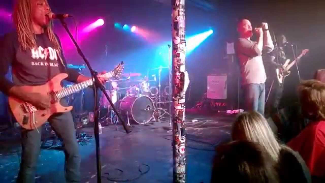 World Has a Heart Too/Seven Sisters Road - Dan Reed Network