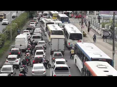 Engarrafamento durante o protesto dia 13