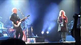 Mark Knopfler &amp; Emmylou Harris - Right Now - 2 cam 16:9