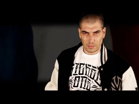 Saké Ft. Grödash - Bleu Blanc Rouge