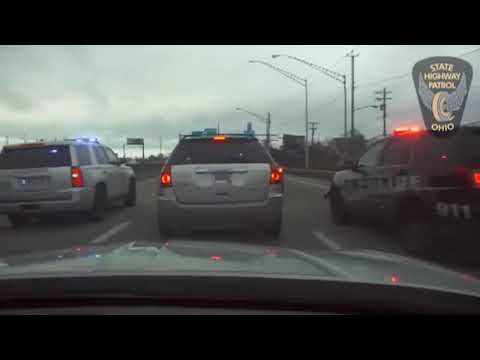 3/28/2019 - 100+ MPH Wild Dash Cam Police Chase  - Cleveland, Ohio