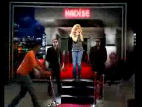 Hadise - Evlenmeliyiz Orginal Klip 2009.flv