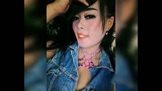 Download lagu Kasih Tau Gak Ya - Voc - Dita Cebol - ( Pelangi Entertainment ) mp3 Download lagu Kasih Tau Gak Ya - Voc - Dita Cebol - ( Pelangi Entertainment ) mp3