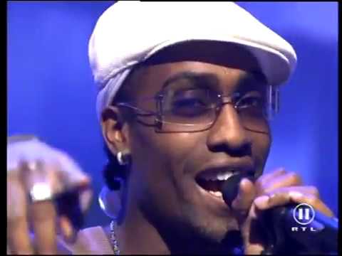 BLUE - Sorry Seems to be the Hardest Word (Live at BRAVO Super Show 2003)