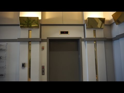 Dover Northwestern traction elevator @ 600 N Broadway, Milwaukee, WI