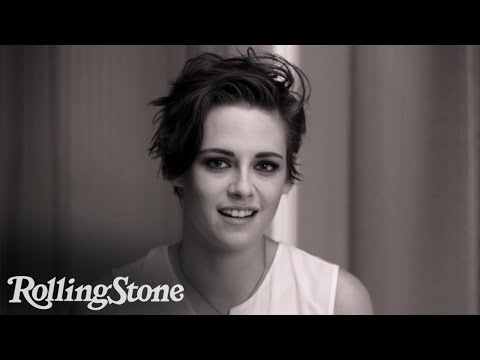 Kristen Stewart on Juliette Binoche: "She Drives Me F--king Crazy"
