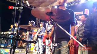 Download lagu Lilin herlina hujan saweran wow. Om adella Seujung kuku live Bangkalan madura mp3
