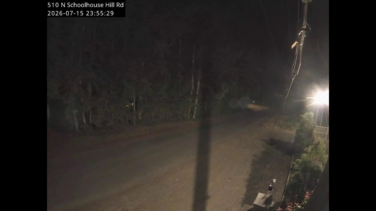 Live webcam view of Schoolhouse Hill Road View