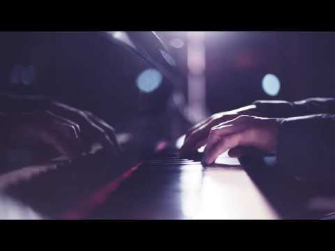 Turning Page ( Larissa Montanha & Daniel Figueiredo - Piano Acoustic Cover )