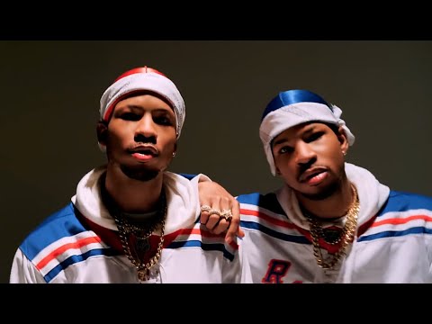 Twinn Towerz - Peter Pan